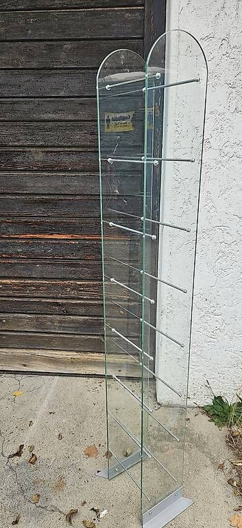 Porte: 2 Portes CD en verre – Usato da Fribourg venduto da Hiver14 2