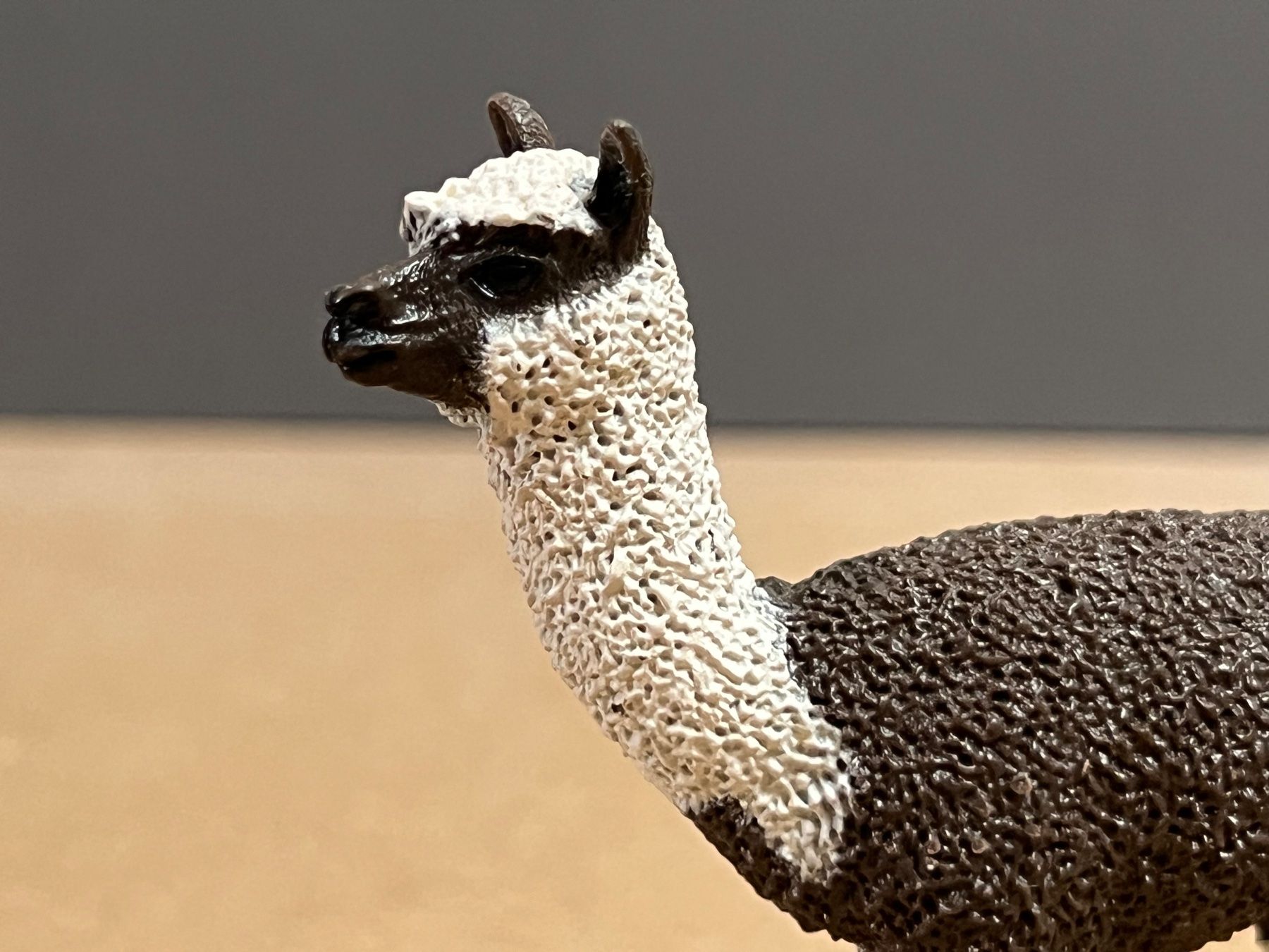 Schleich Statuette: Schleich Alpaka Stute – Usato da Ennetbaden venduto da mapa05 1