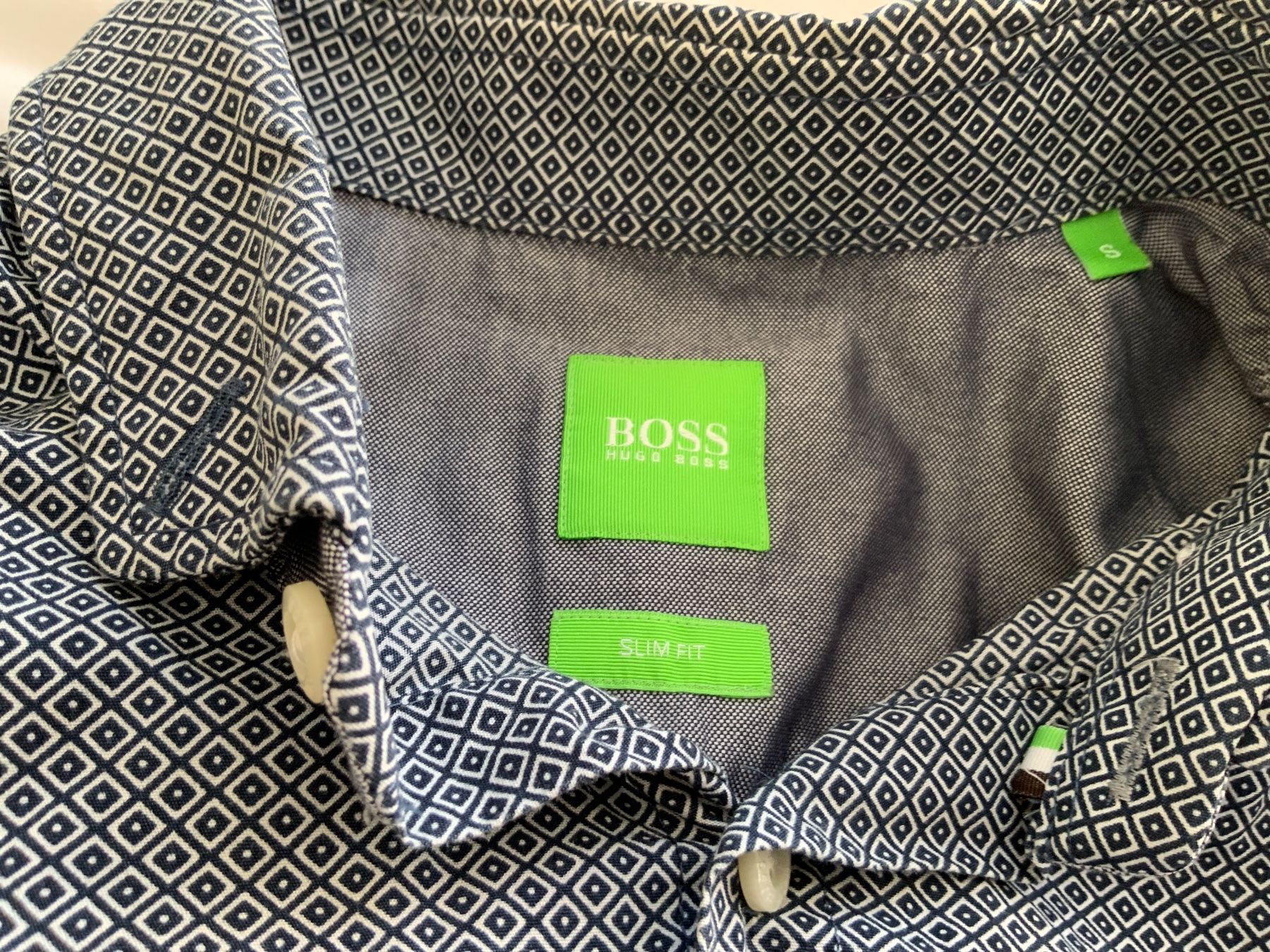 Hugo Boss Hemden: Boss herrenhemd gr S – Gebraucht aus Langnau am Albis von Judithsebi 1
