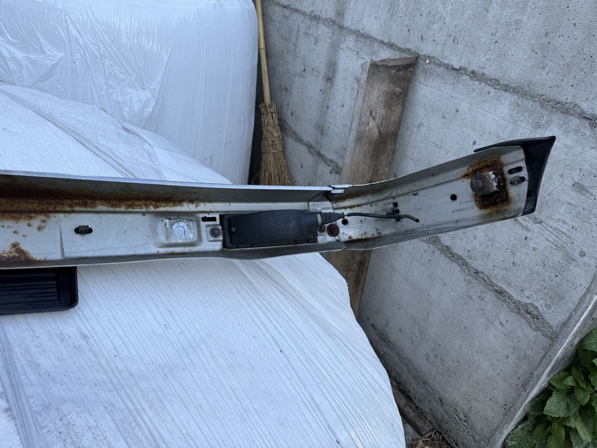 BMW Alle Autoersatzteile: Front Stossstange BMW E30 – Gebraucht aus Winikon von cabriofan01 8