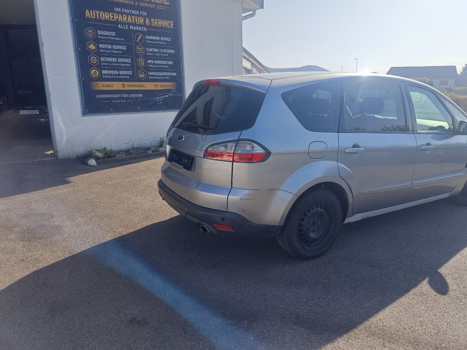 Ford Automobili: Ford s-max  – Usato da Staffelbach venduto da via_2wgs 4