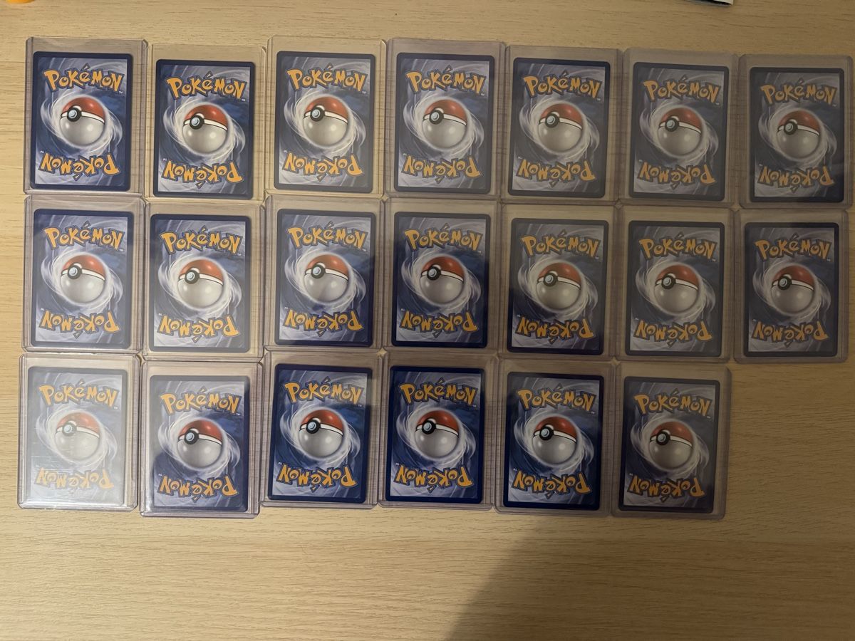 Pokémon Carte collezionabili: Pokemon 30th anniversary – Usato da Ostermundigen venduto da Devrim_1994 1