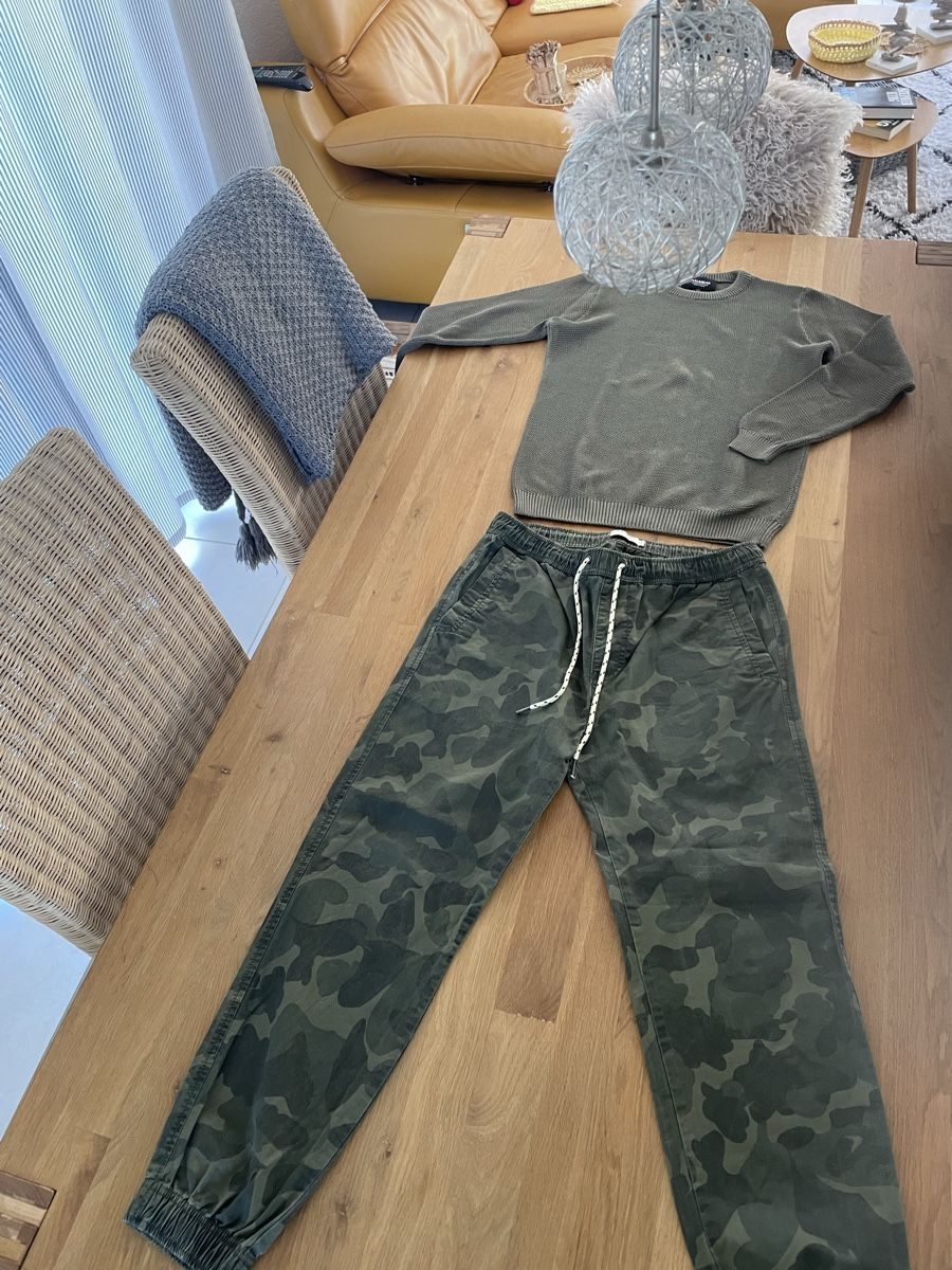 Lotti di vestiti: Pullover und Hose Pull&Bear Set oliv Camouflage Grösse S – Usato da Dübendorf venduto da jlu_r7hz 8