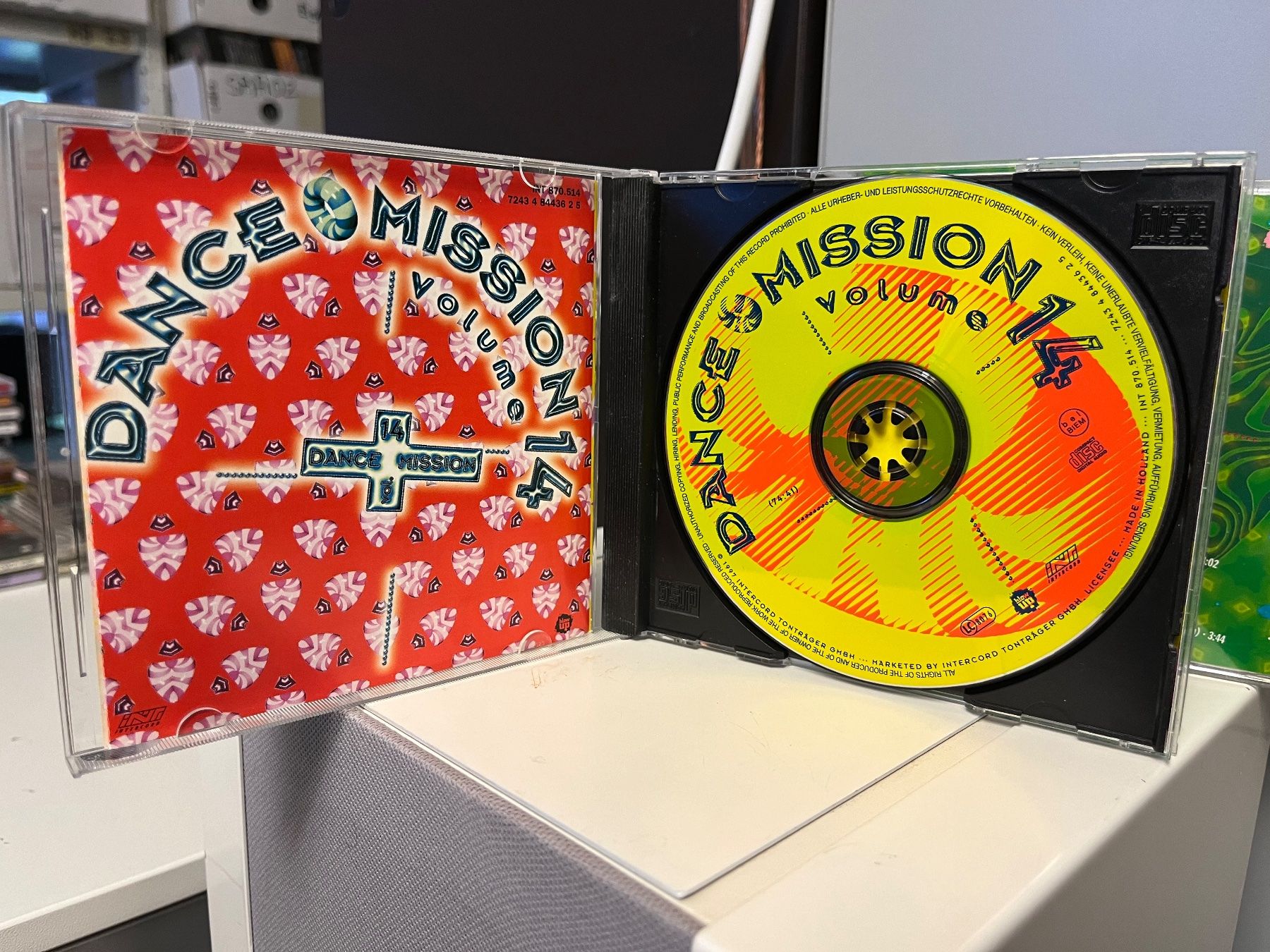 CD: Dance Mission Volume 14+16 - HA11D – Usato da Küsnacht ZH venduto da Jazztilldawn 2
