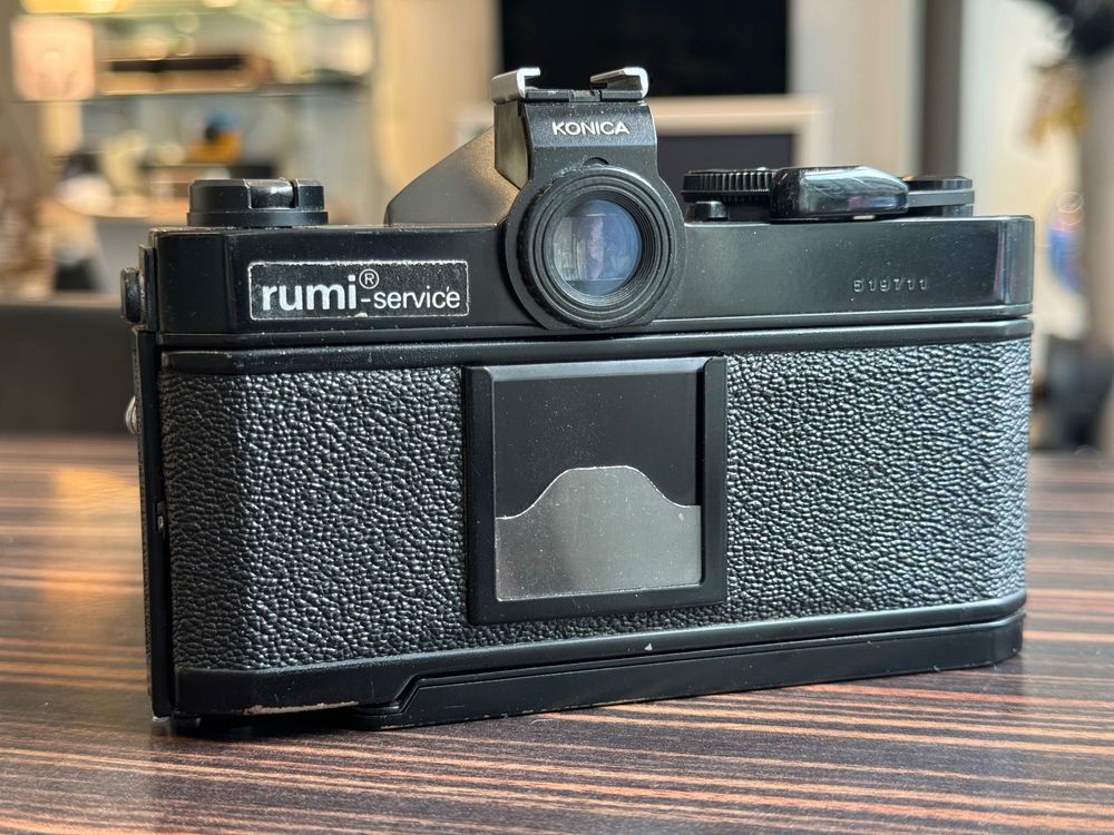 Konica Appareil photo: Konica Autoreflex T3 mit Hexanon AR 57mm 1.2 – D'occasion à Zürich par KochphotoAG 2