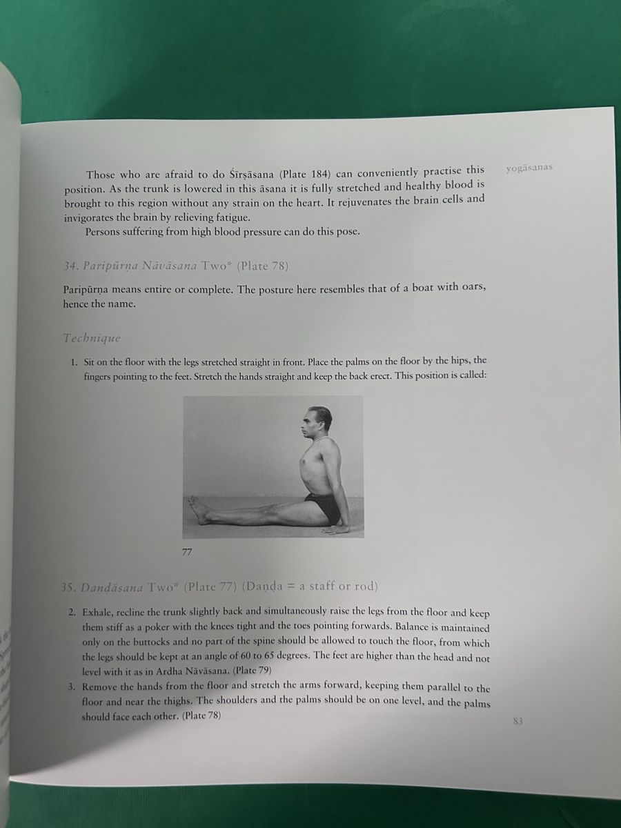Bücher: Light on Yoga – Gebraucht aus Dietikon von TdaC 3