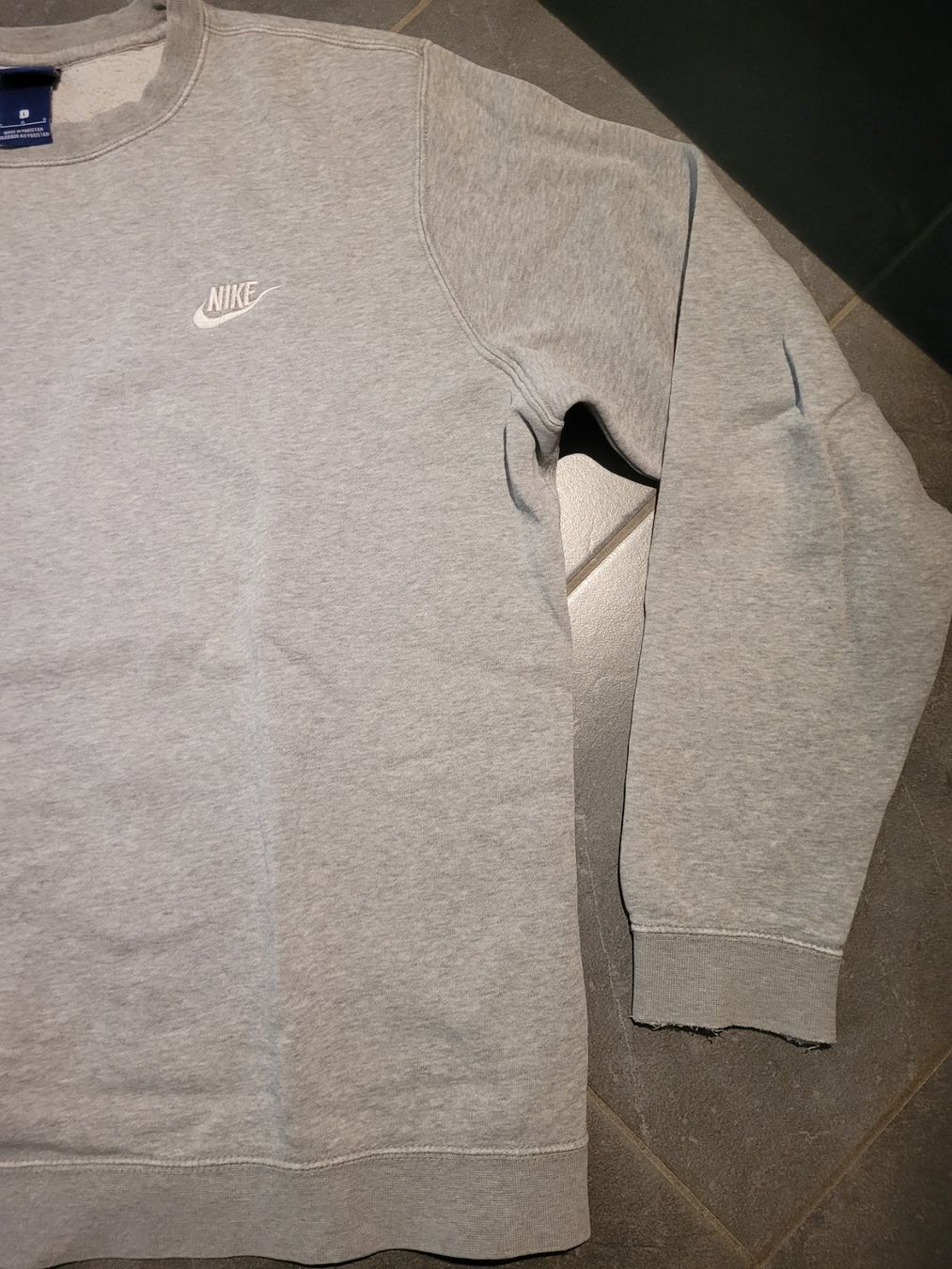 Nike Pullover & Sweatshirts: Ab 1 CHF Nike Pullover Größe M – Gebraucht aus Dübendorf von Saturnin35 4