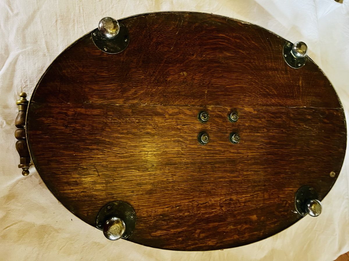 Articoli in legno: Serviertablett aus Holz und Messing – Usato da Biezwil venduto da Manuschka 5