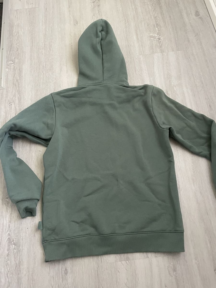 Dickies Maglioni & Felpe: Dickies Kapuzenpullover Gr. M ab 7.- – Usato da Ennetaach venduto da Ustraessle 2