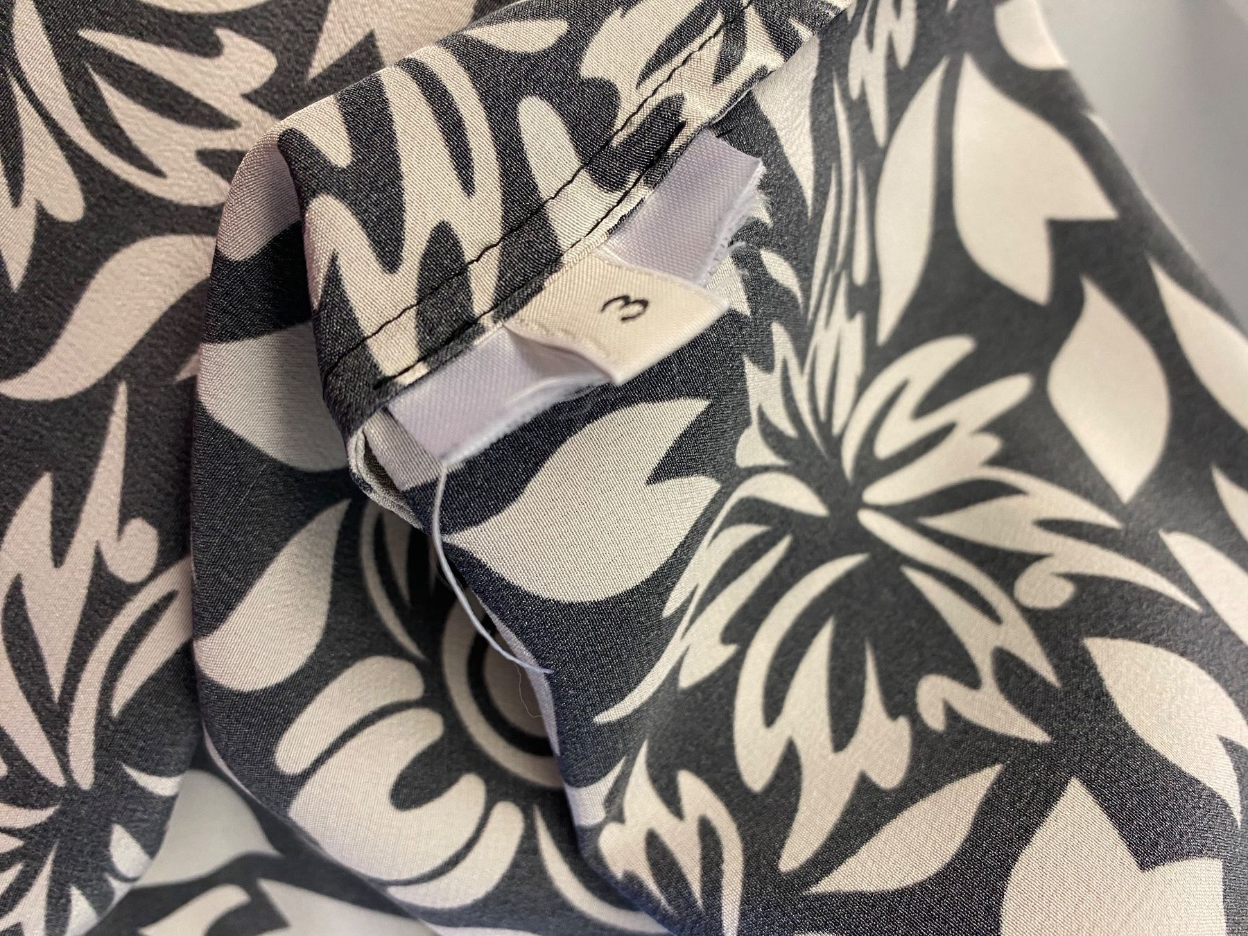 Blusen: Dorothe Schuhmacher Bluse aus Seide L – Gebraucht aus Herrenschwanden von Cate67 5