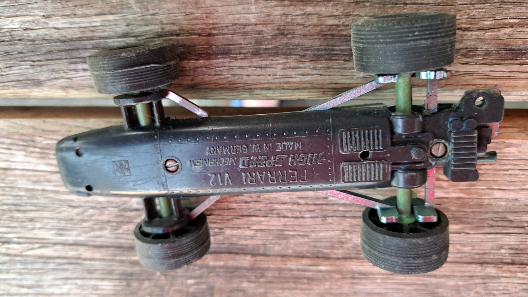 Modellini d'auto: Alte Spielzeugautos, Rennwagen – Usato da Langenthal venduto da T.L. 7