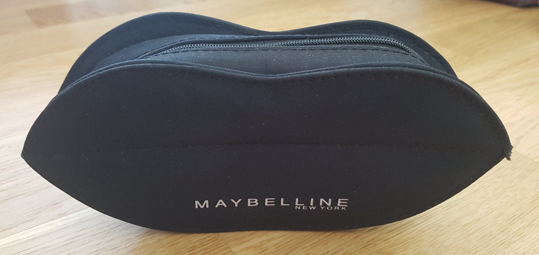 Trousses de maquillage: Maybeline - trousse – Neuf (Voir description) à Genève par valmath 1