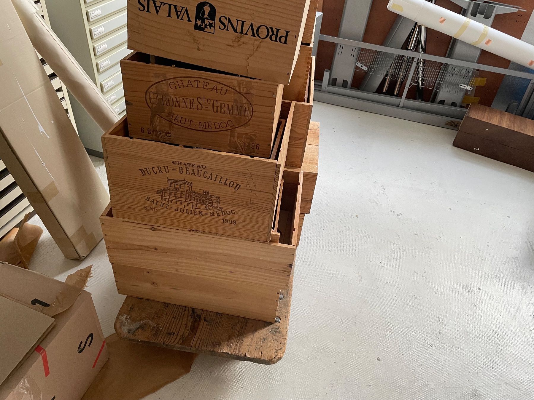 Altro: Caissees à vin – Usato da Pully venduto da Mazette 4