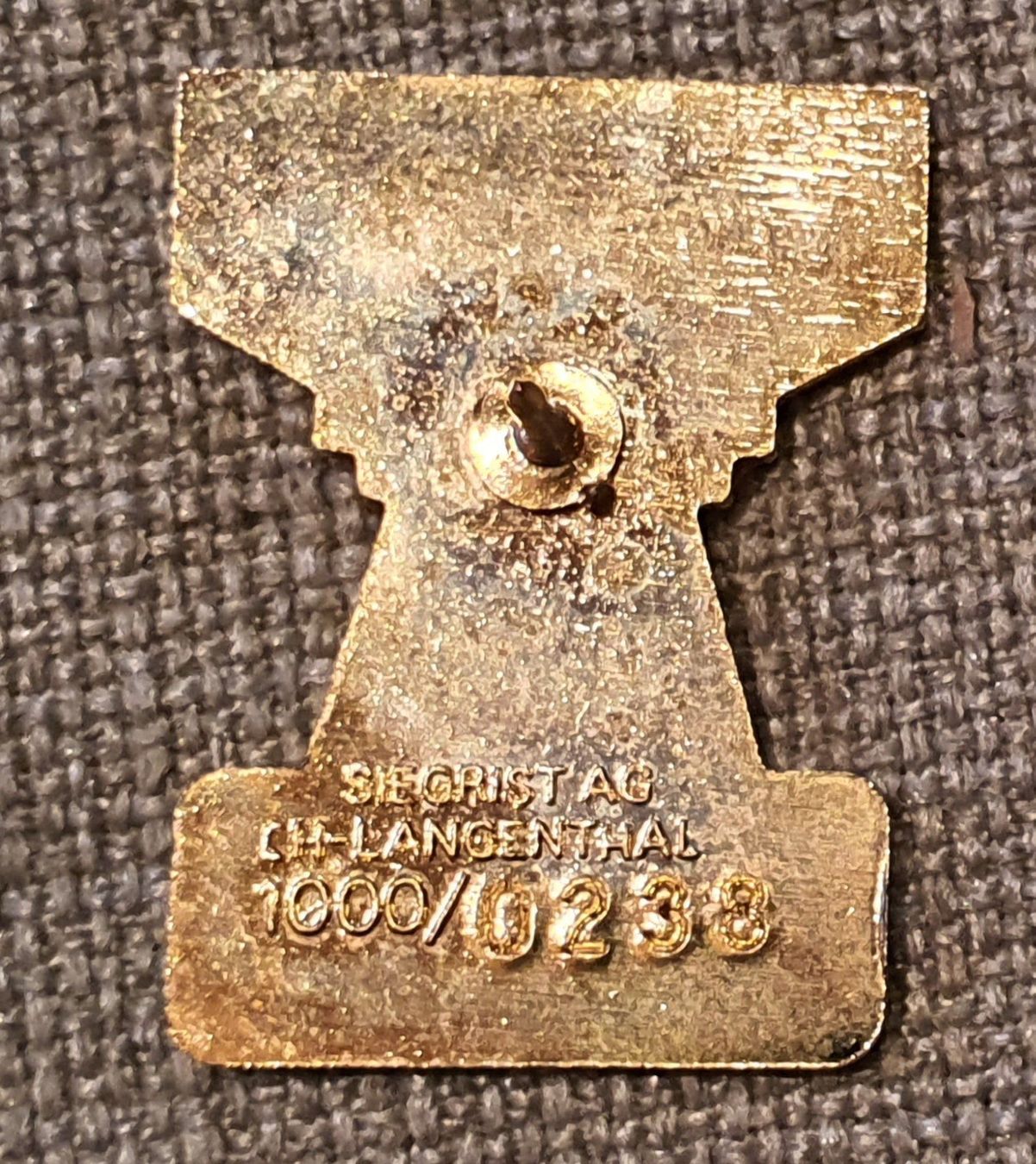 Placchette & Badge: M498 - Pin Autobahn Polizei Schweiz Baselland – Usato da Reinach BL venduto da Boston-Verkauf 1