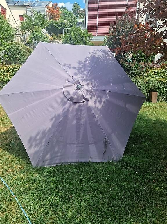 Sonnenschirme: Ampelschirm 300 cm Anthrazit – Gebraucht aus Bubendorf von Toby-11 2