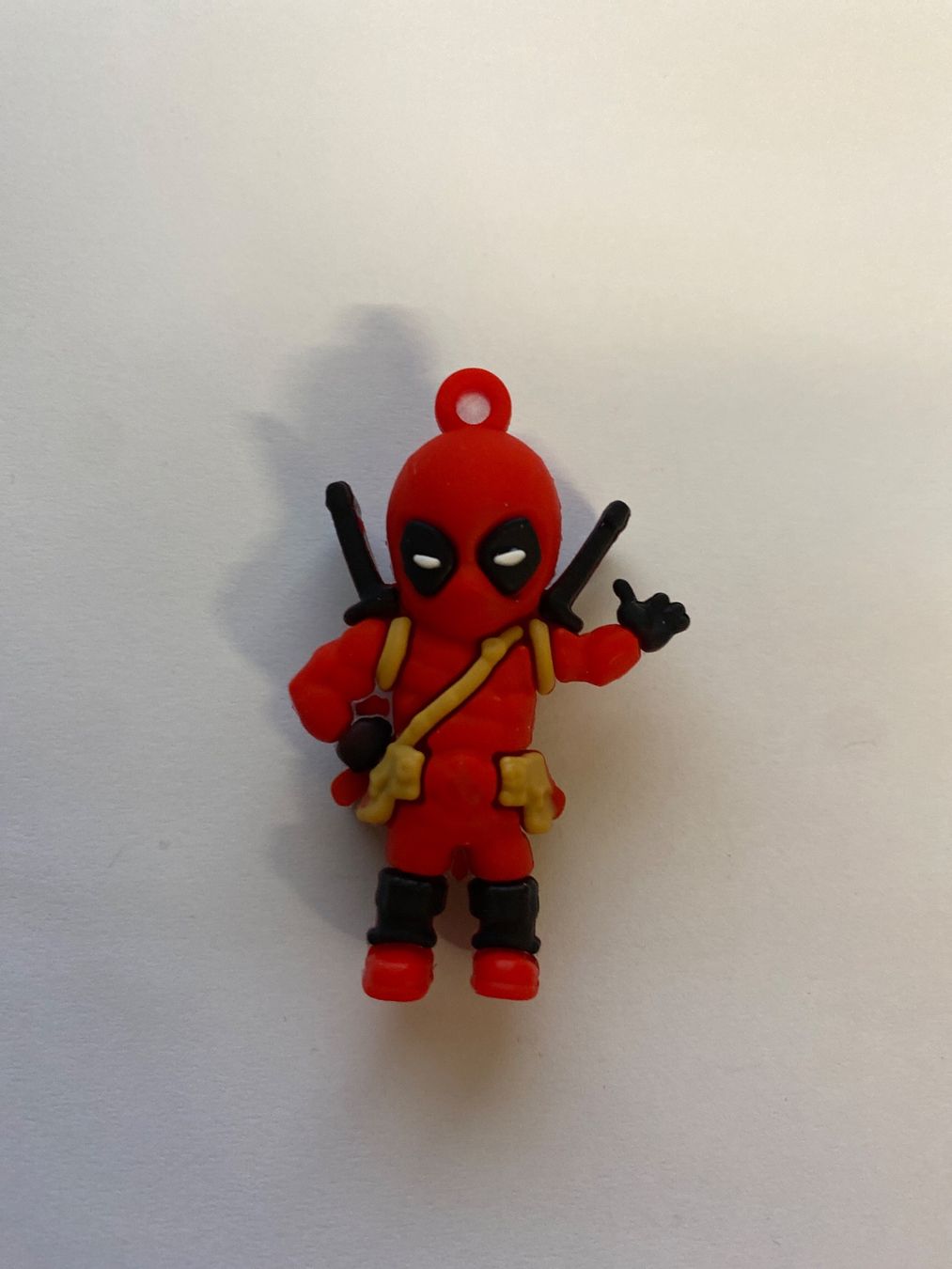 Marvel Portachiavi: Figurine Deadpool porte-clés Marvel Avengers – Nuovo (secondo la descrizione) da Le Brassus venduto da cinema13