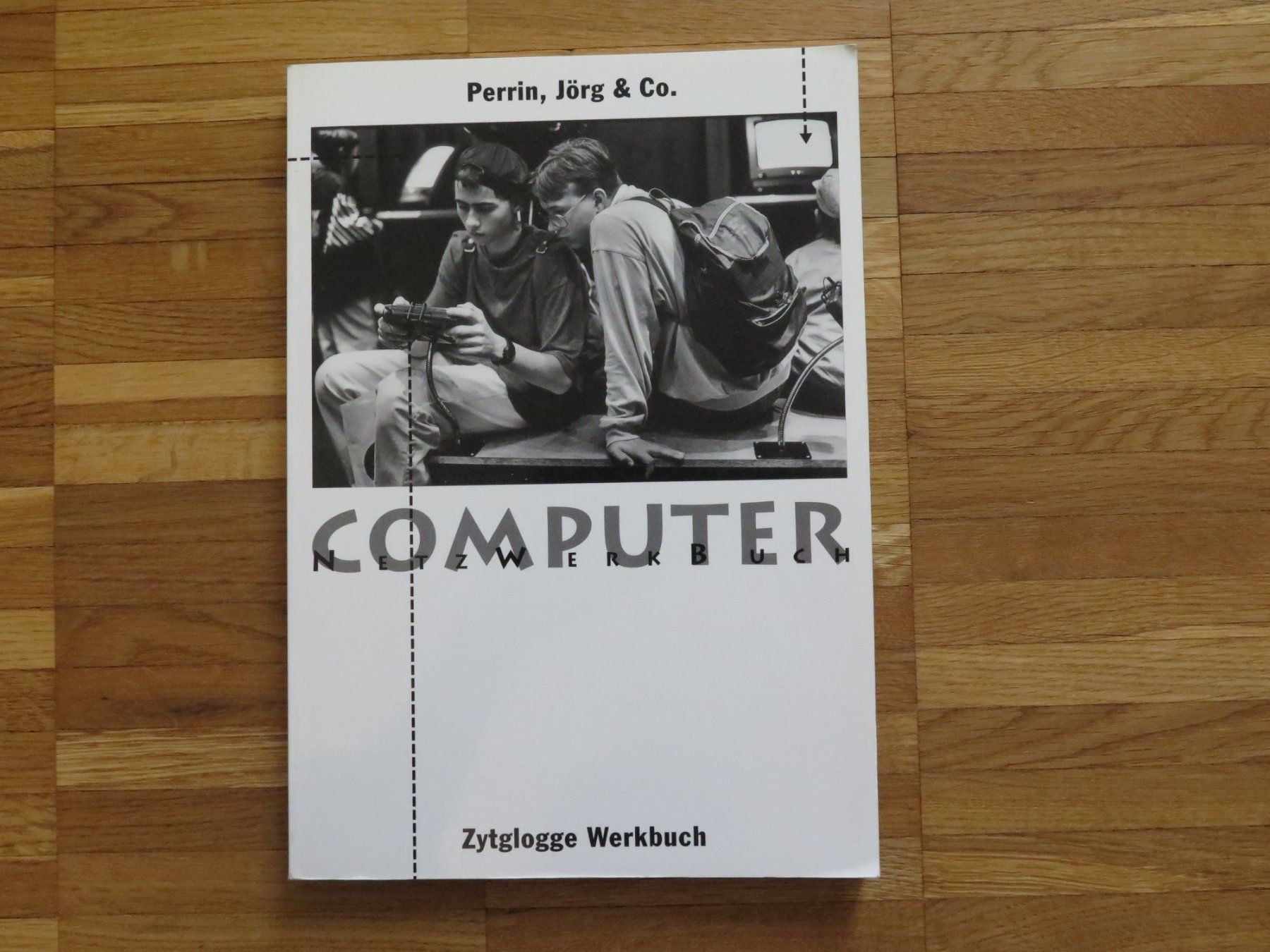 Bücher: Schule - Internet - E-Mail - Informatik - 9 Bücher/Brosch/CD – Gebraucht aus Zwingen von Tigertimmi 7