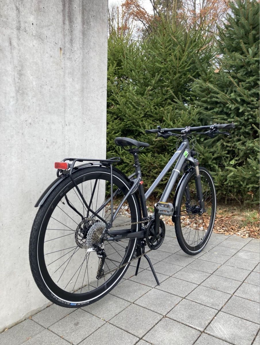 Specialized Biciclette: Tolles Damenfahrrad - Specialized Crossover Comp Disc – Usato da Meggen venduto da HepiPepi 7