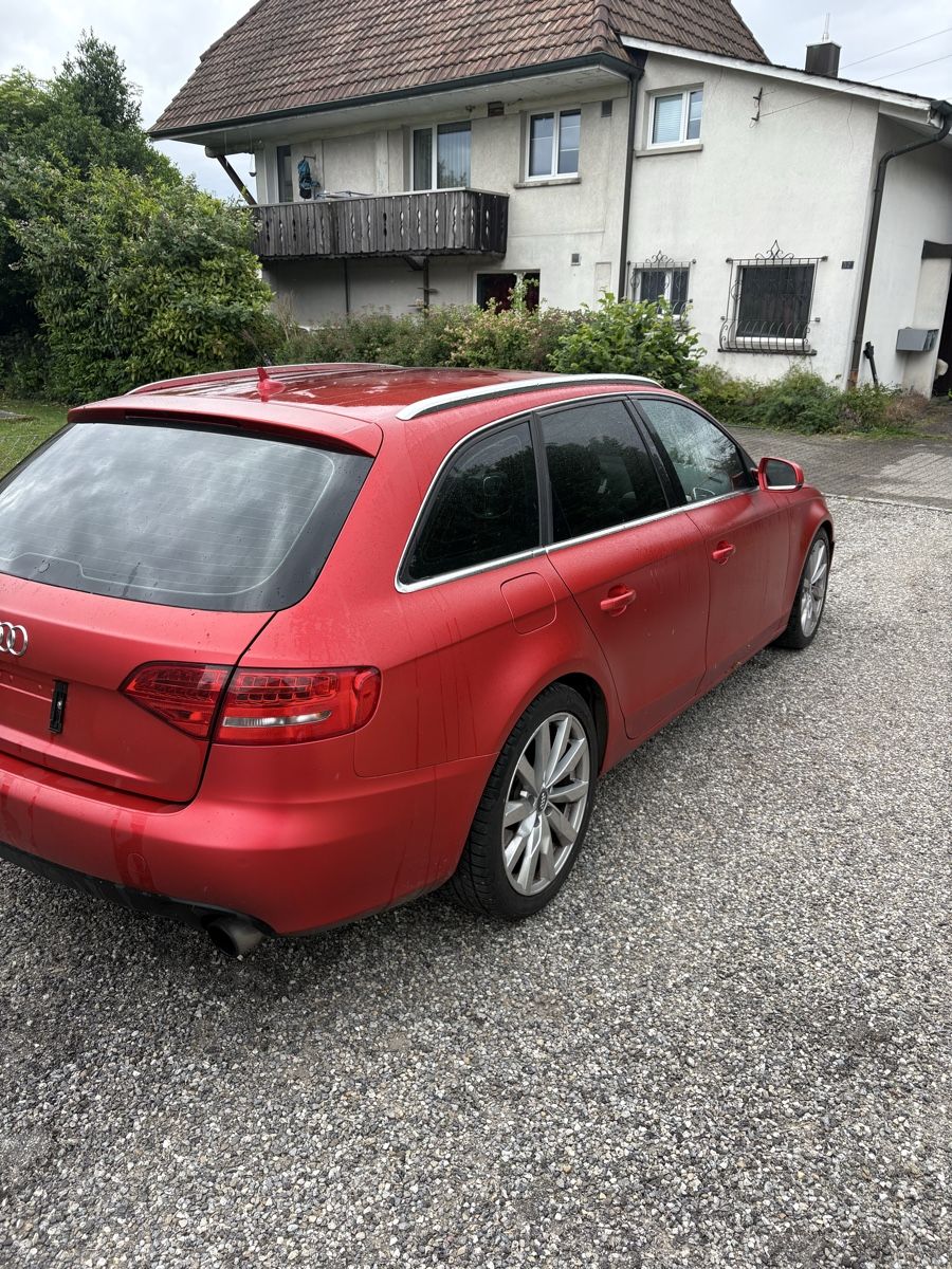 Audi Automobili: Audi A4 B8 – Difettoso da Niederbipp venduto da egg_k2cx 2