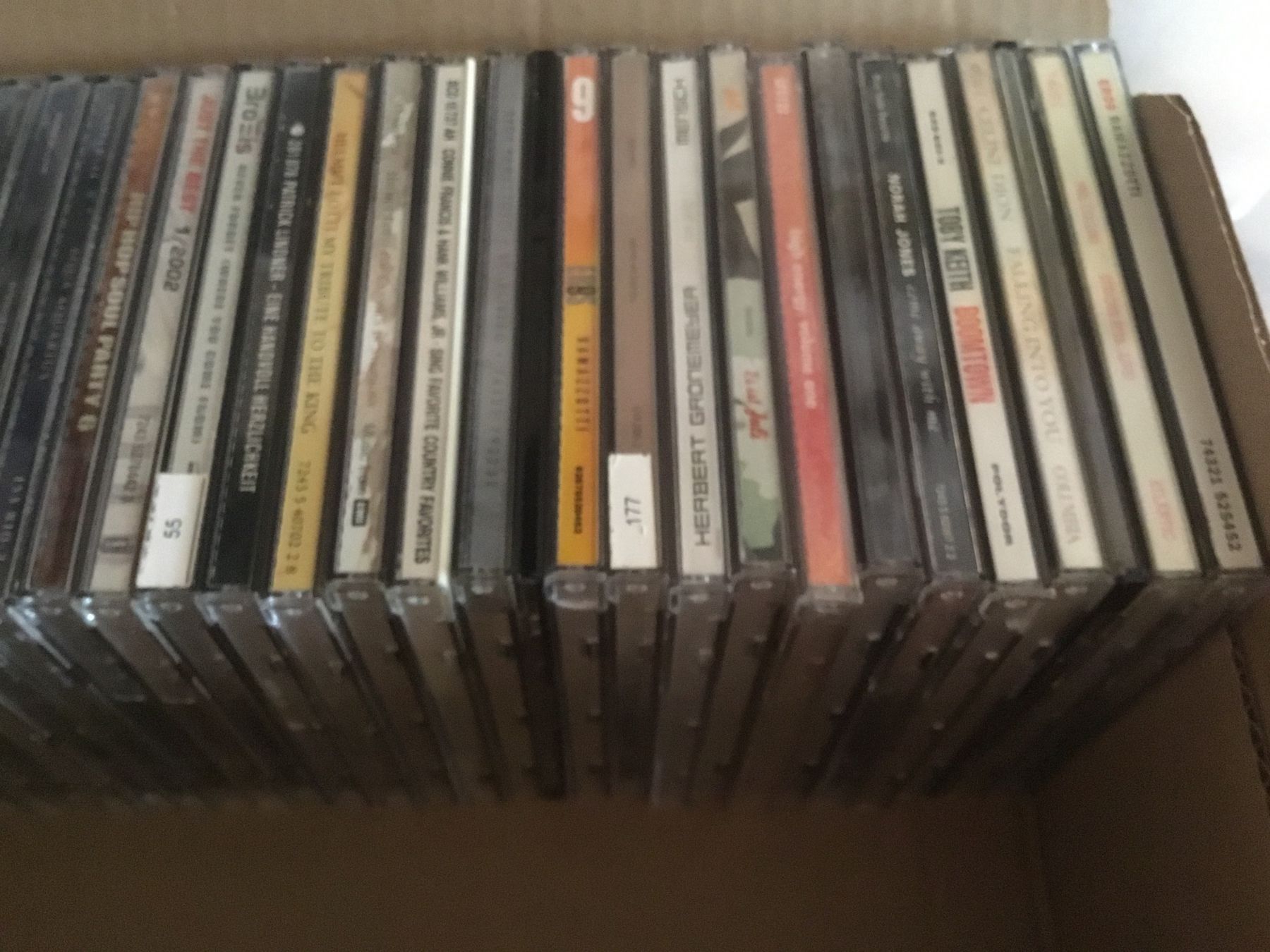 CD: Musik CD Sammlung verschiedene Interpreten – Usato da Thierachern venduto da sweden08