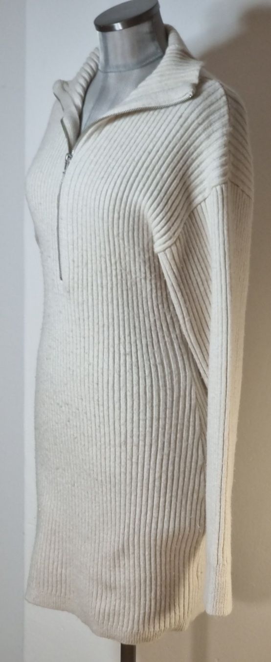 H&M Vestiti: M/L (38) 40/42 schlichtes STRICKKLEID écru / Longpullover – Usato da Dürnten venduto da Bachtelsurfer 2