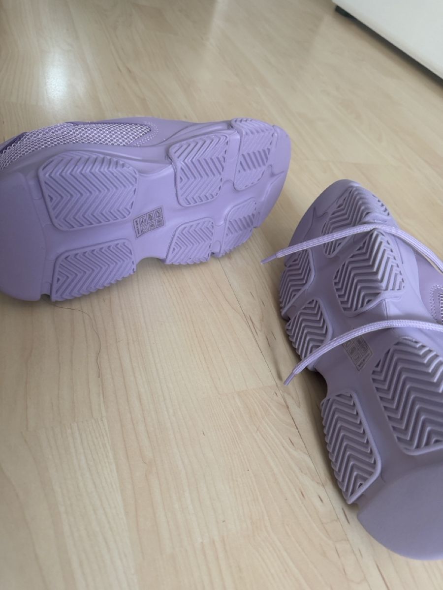 Steve Madden Scarpe da donna: Lila Steve Madden Sneaker – Nuovo (secondo la descrizione) da Jona venduto da nik_bdd9 2