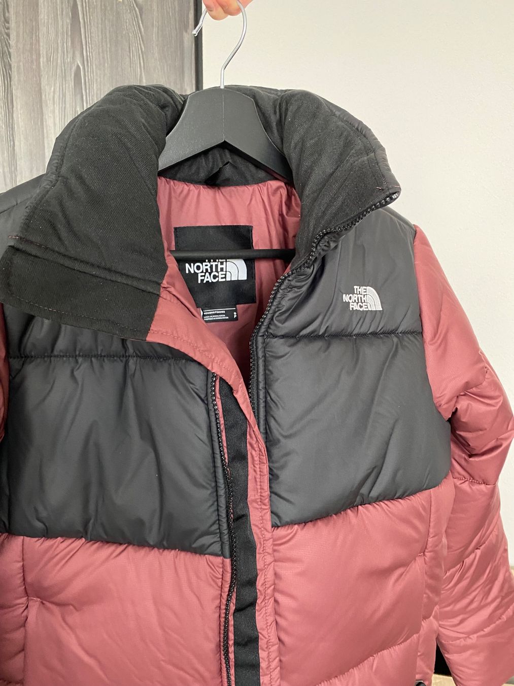 North Face Giacche: North Face Damenjacke neu Grösse S – Nuovo (secondo la descrizione) da Dübendorf venduto da viv_c5xk 4