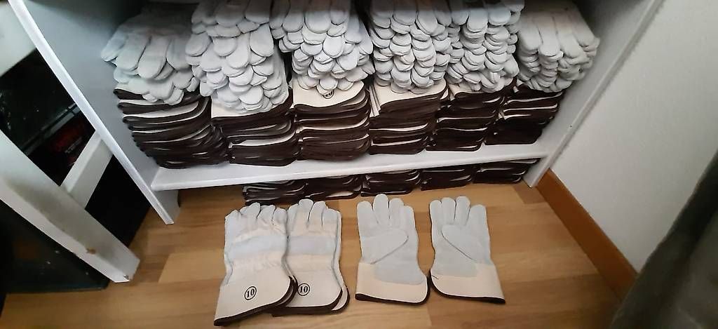 Lotti di vestiti:  EXCEPTIONNELLE!!!!! Gants de jardin/bricolage etc. – Usato da FECHY venduto da cassita1