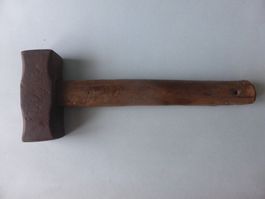 Sehr alter Fäustel, Hammer