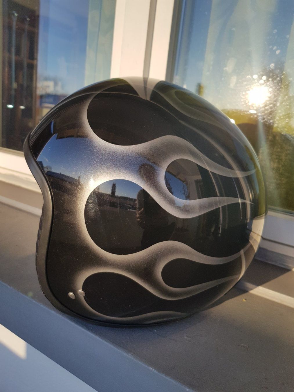 Helme & Visiere: Davida Jet Black Silver Flames - DAVIDA – Gebraucht aus Langenthal von sar_nm7g