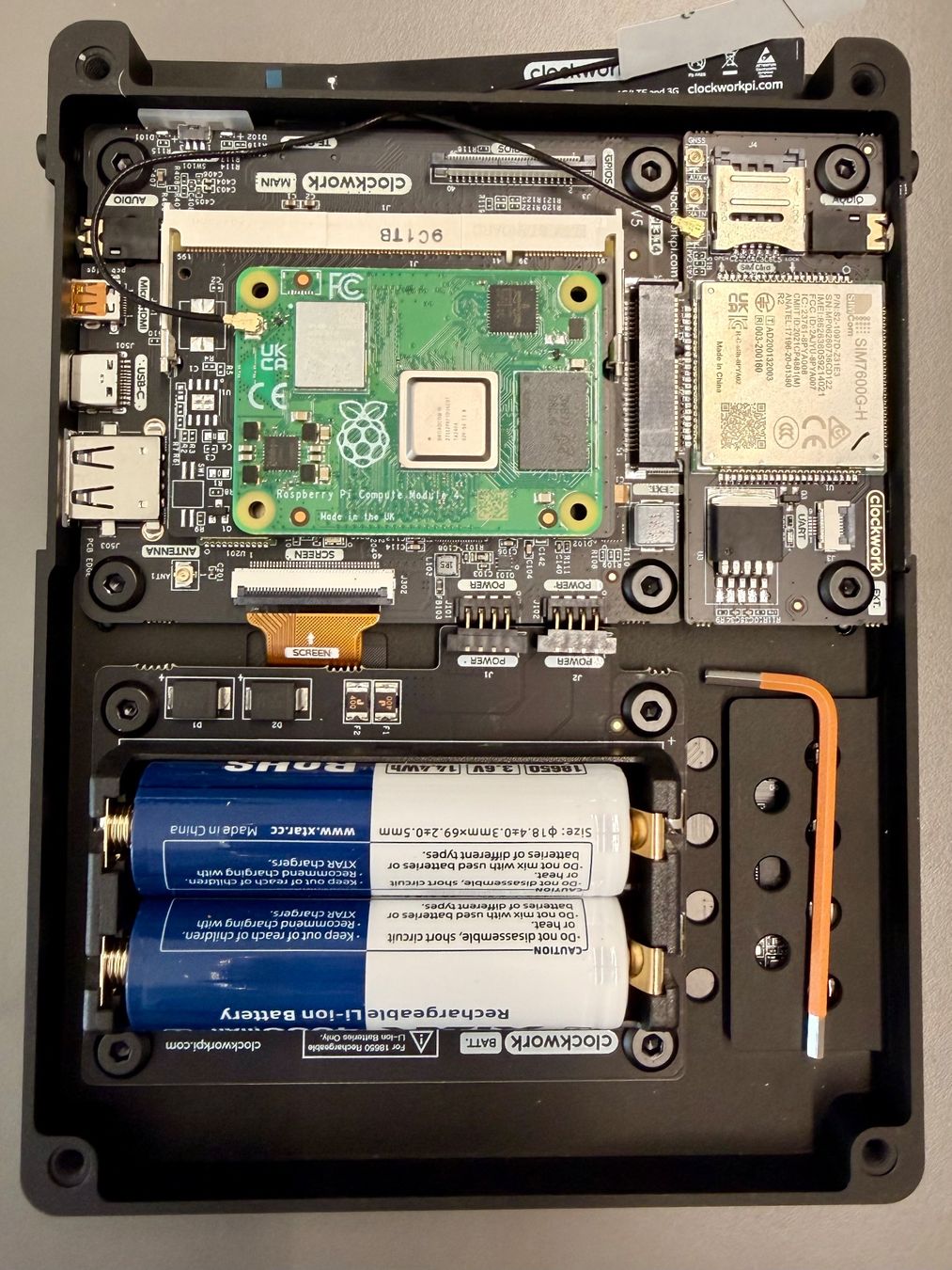 PC: ClockworkPi uConsole CM4-S 4GB (Cyberdeck) – Usato da Zürich venduto da Schnullimaus 2