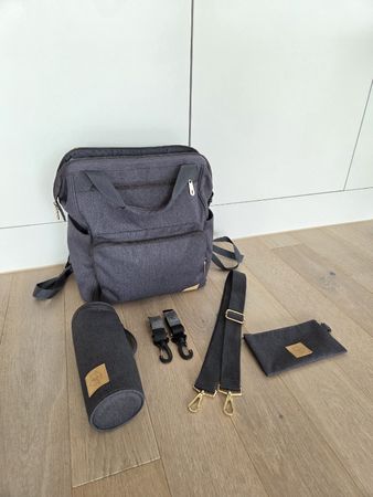 Grauer Wickelrucksack von Lässig mit Zubehör, gebraucht