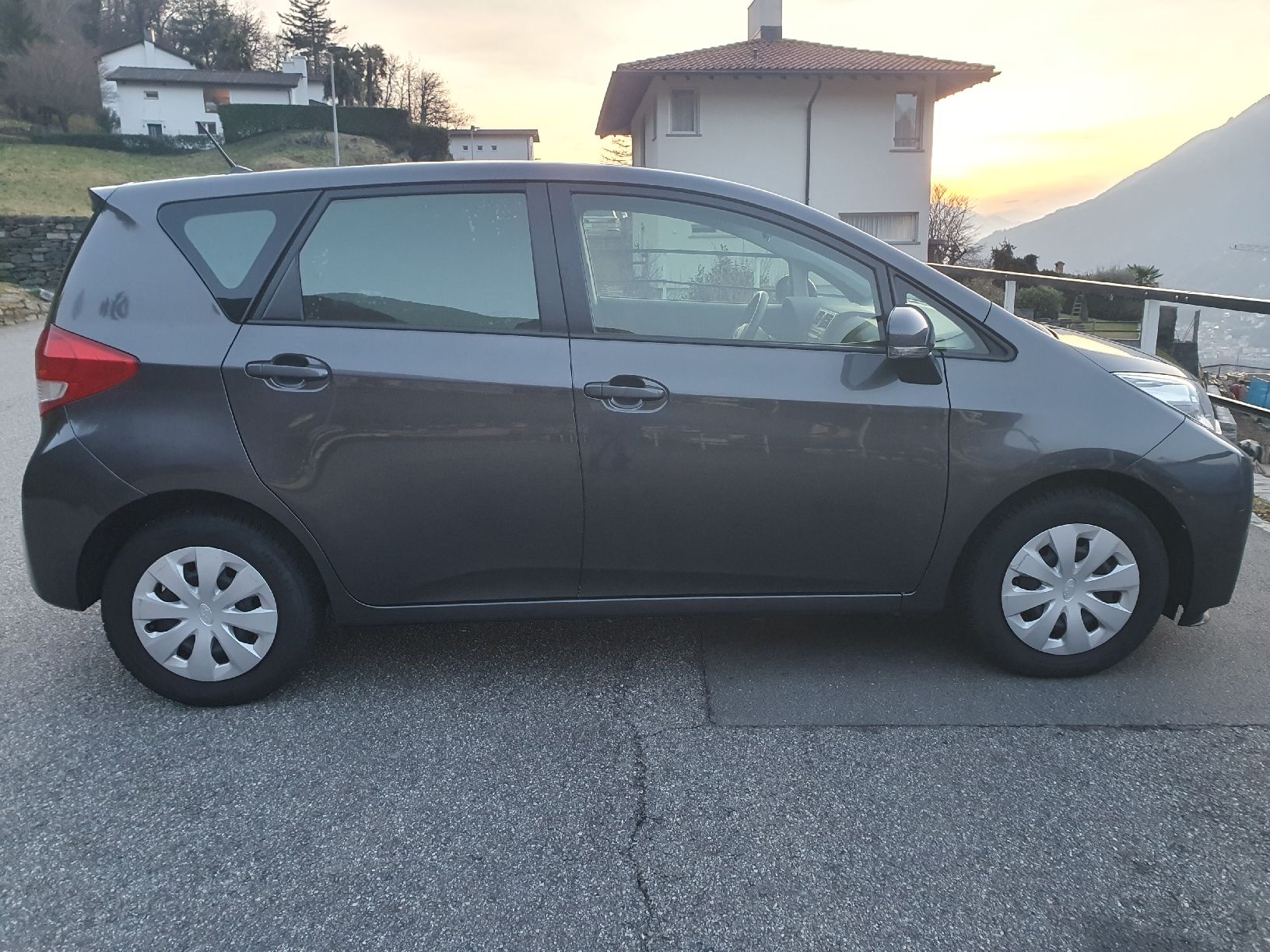 Subaru Autos: Subaru Trezia 1.33 Swiss – Gebraucht aus Giubiasco von Pegasus_03 3