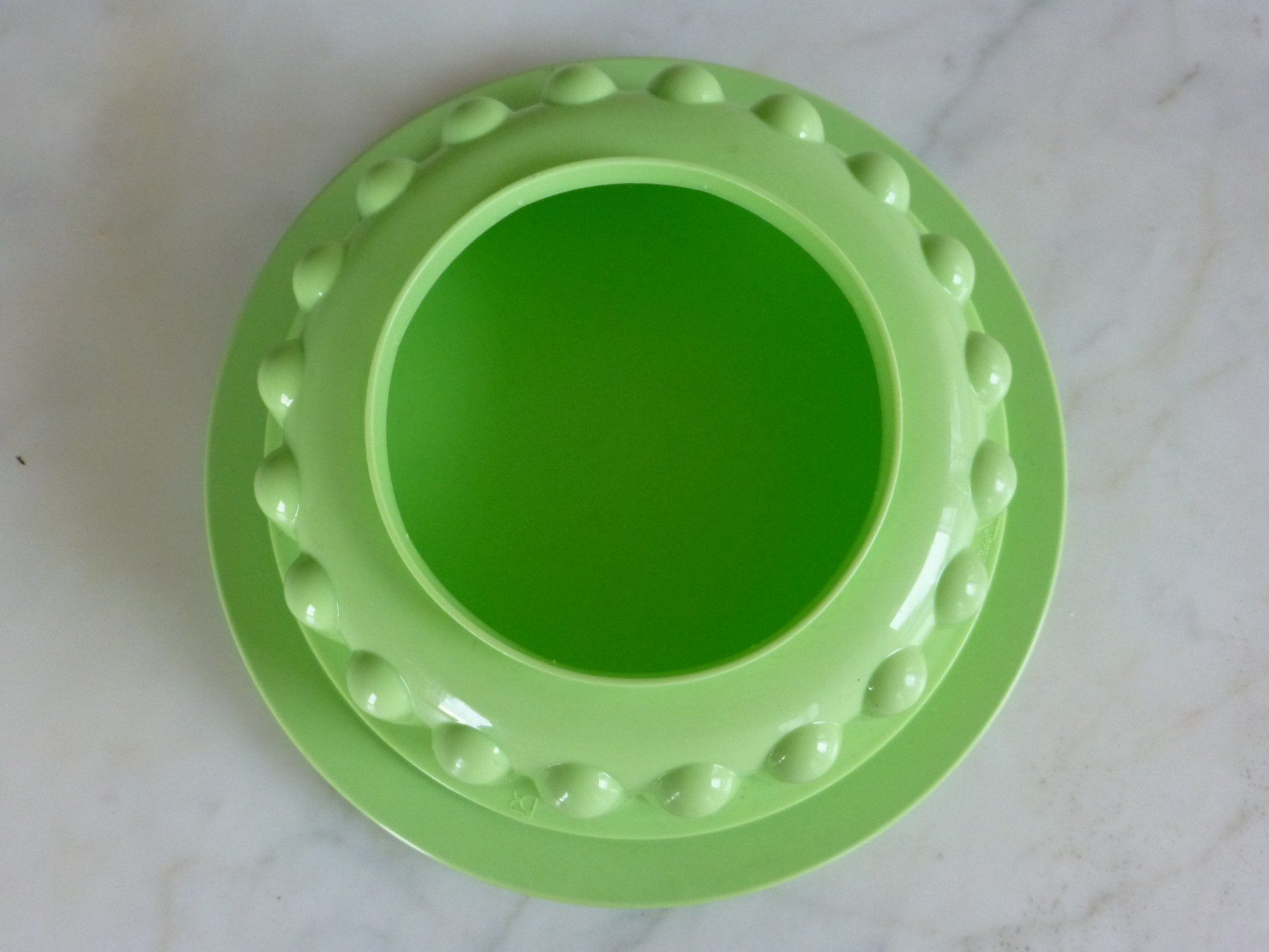 Tupperware Recipients et similaires: Tupperware Puddingform / Grütze mit Einsatz und Deckel – Neuf (Voir description) à Füllinsdorf par Kapellie 2