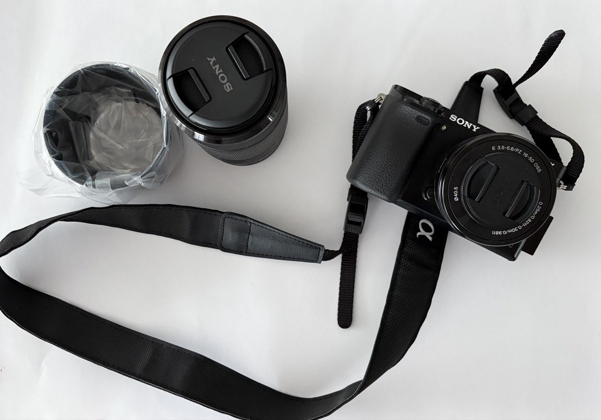 Sony Fotocamera: Sony Alpha 6000 Digitalkamera – Usato da Schötz venduto da bie_yw5g