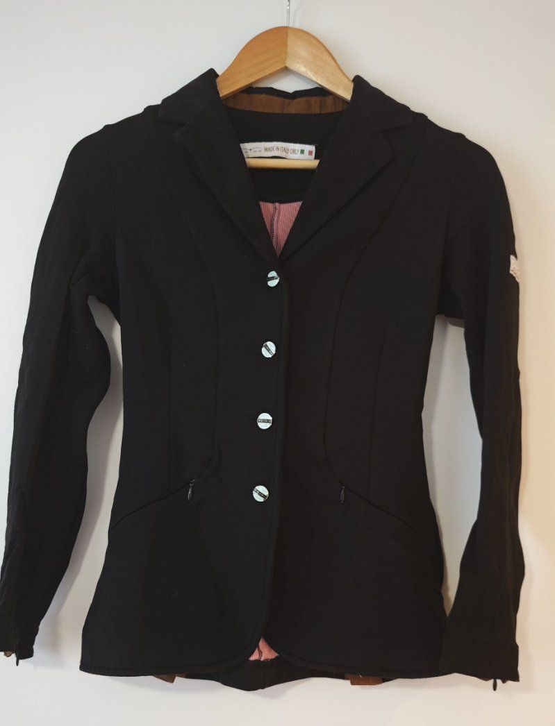 Jacken: Animo Turnier Jacket – Gebraucht aus Schübelbach von ali_mgs8