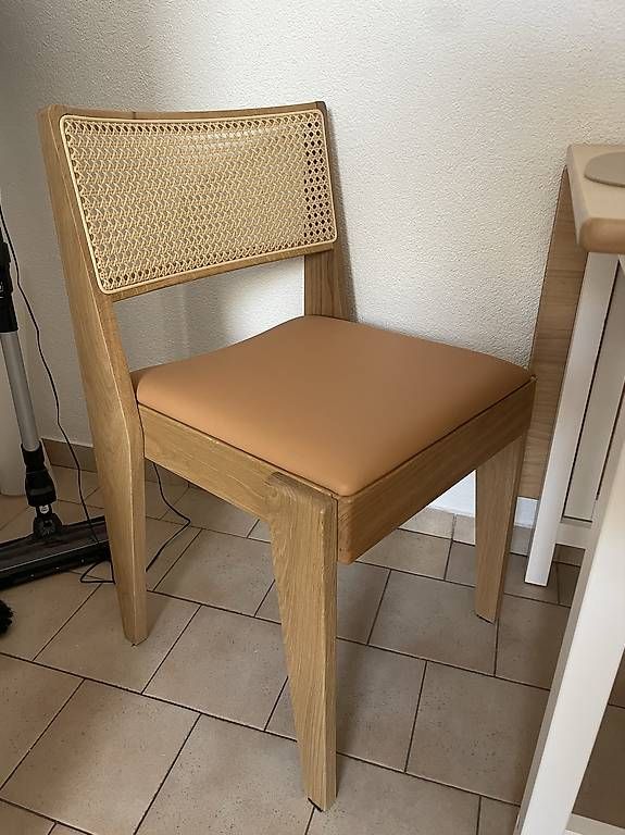 Sedie: Chaise cuisine modèle IKEA  – Usato da Nyon venduto da Consmaggy