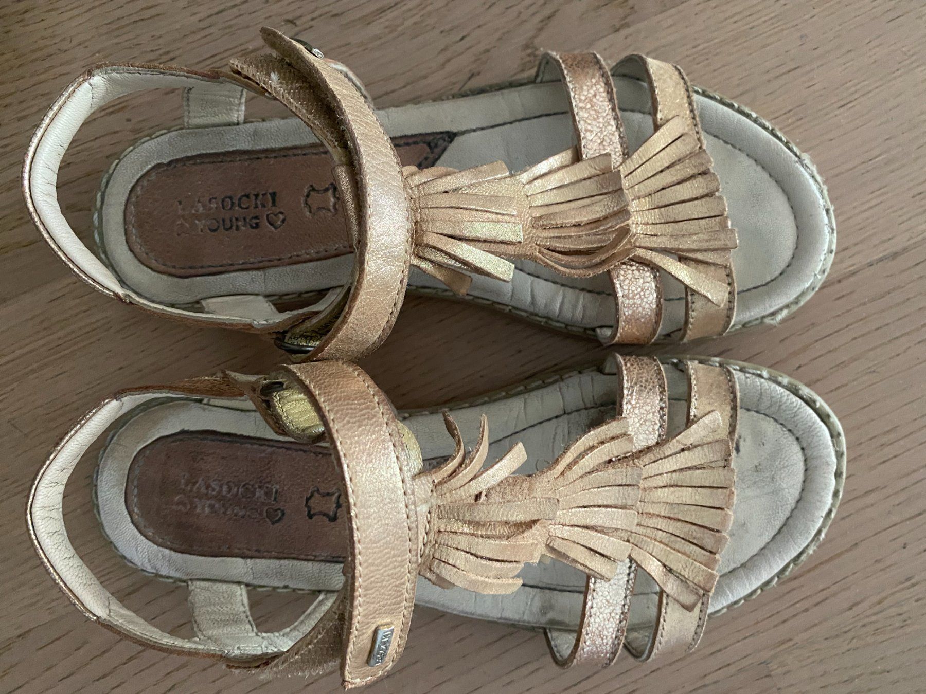 Scarpe per ragazze: Mädchen Sandale – Usato da Luzern venduto da GGalin
