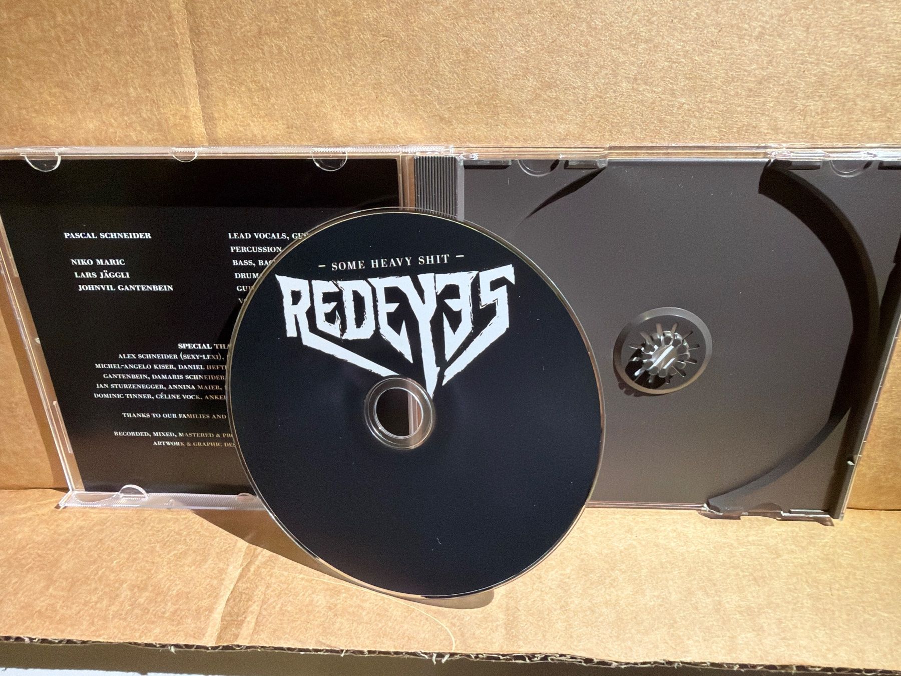 CDs: Red Eyes – Some Heavy Shit – Gebraucht aus St.Gallen von CD_jalamusic 2