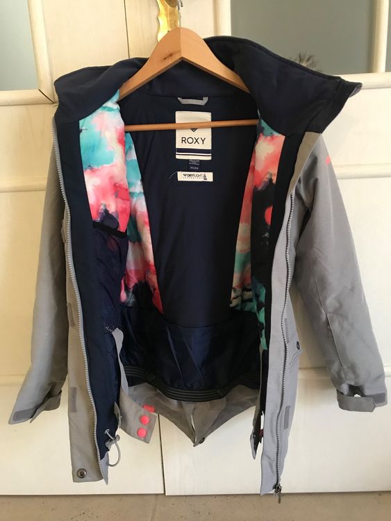 Snowboard Jacke Roxy, Dryflight 10 K, grau, Gr. L/12 Kaufen auf Ricardo