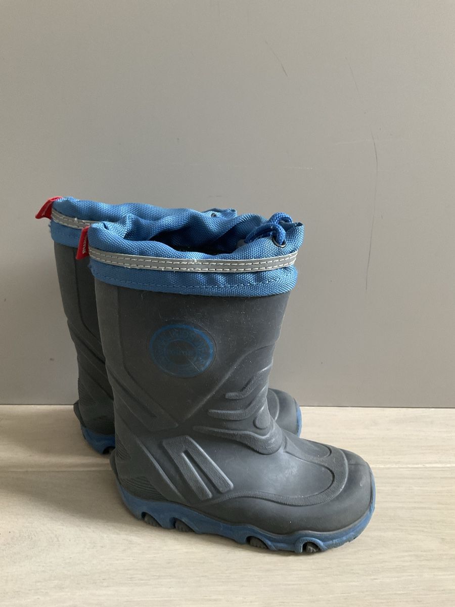 Reima Schuhe für Jungen: Reima Regenstiefel Gefuttert gr 25 – Gebraucht aus Zürich von TheShips