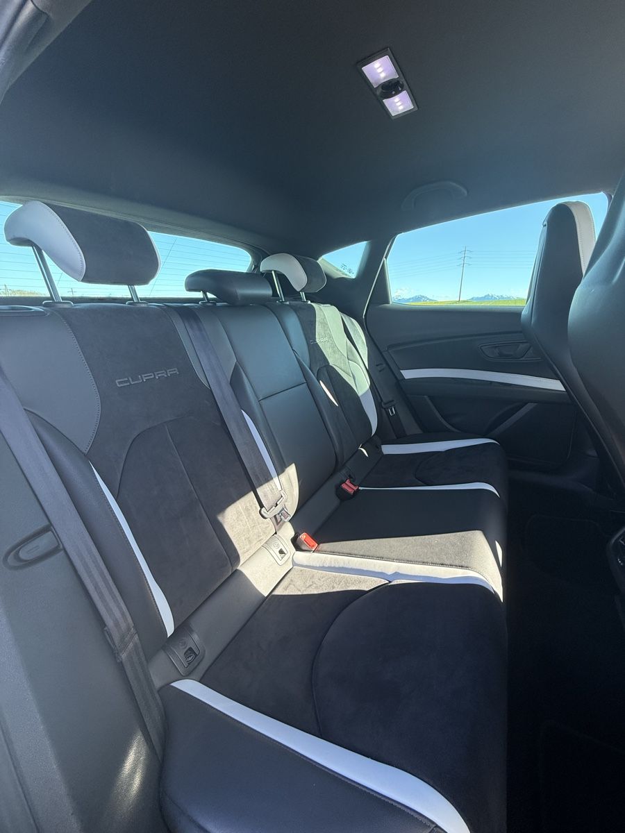 Seat Automobili: SEAT LEON CUPRA 5F 280 – Usato da Echandens venduto da sou_rd75 5