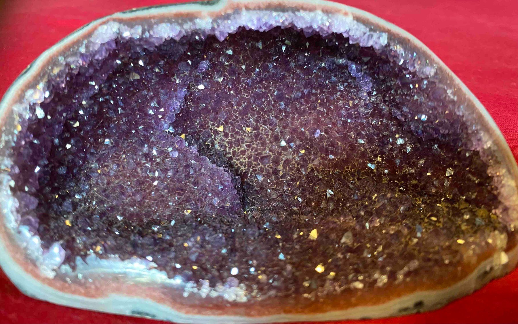 Minerali & Pietre curative: Amethysthöhle – Usato da Arlesheim venduto da Siebenschlaefer7 3