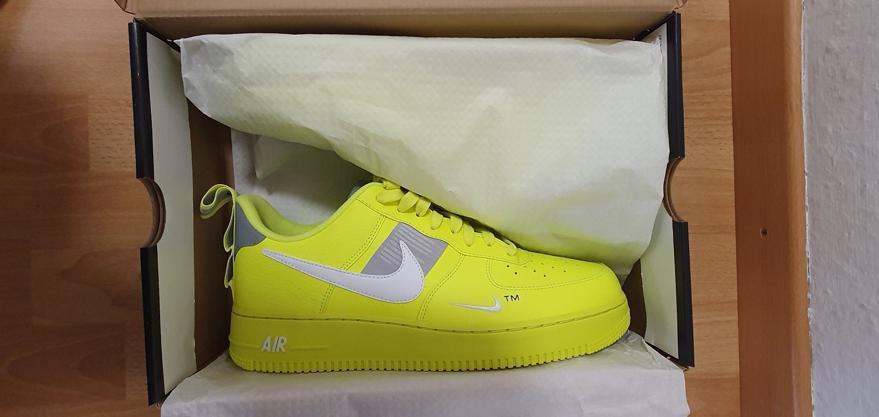 Nike Scarpe da uomo: Nike Air Force 1 Utility – Nuovo e nell'imballaggio originale da Wettingen venduto da mvilen 1