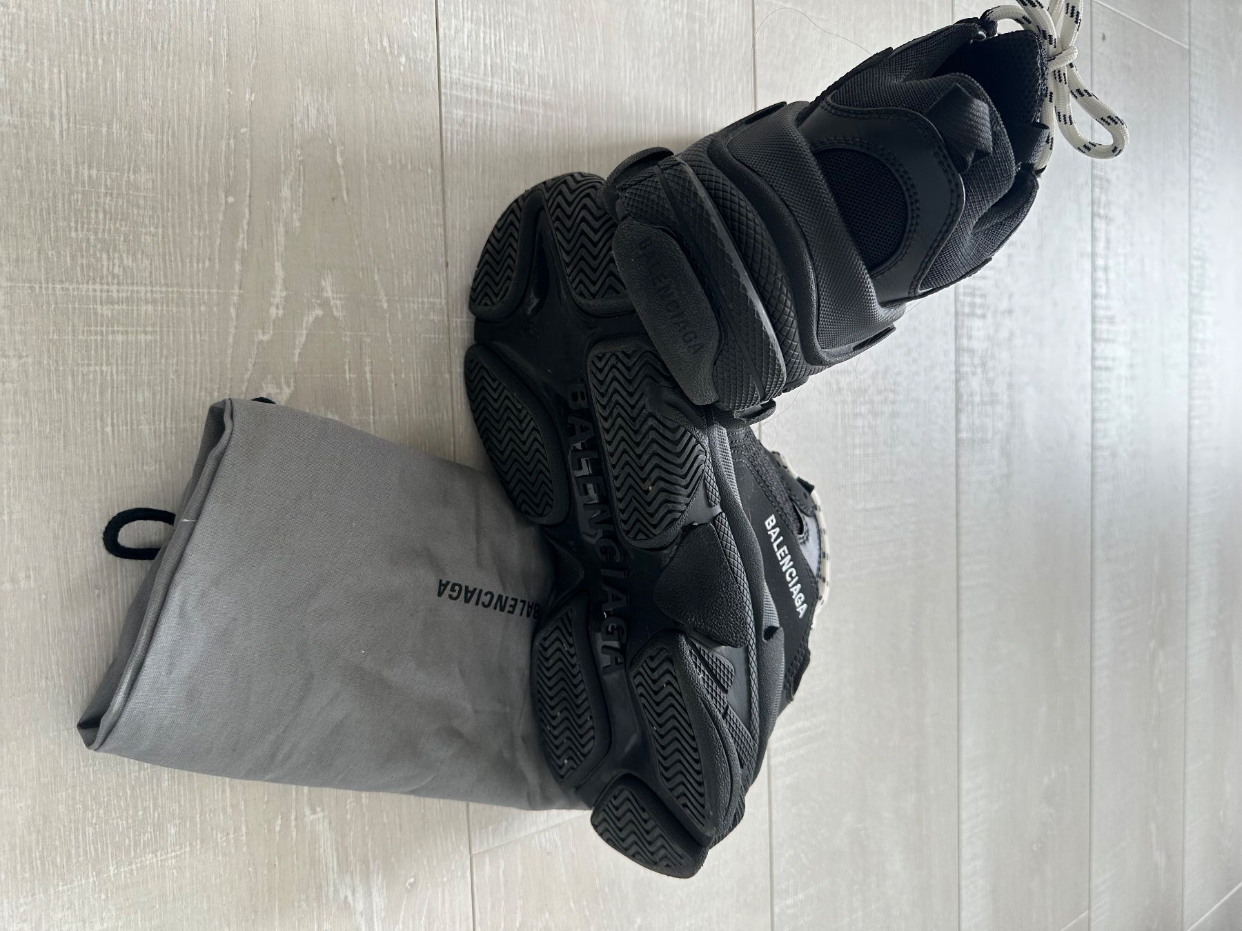 Balenciaga Scarpe da uomo: Balenciaga Schuhe – Nuovo (secondo la descrizione) da Zürich venduto da liselottR 4