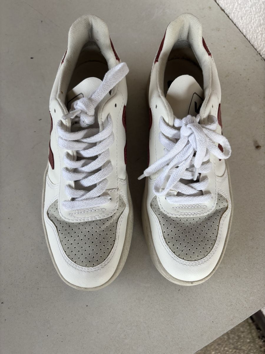 Veja Scarpe da uomo: Veja Sneakers 37 – Nuovo (secondo la descrizione) da Schübelbach venduto da bet_n5l9 2
