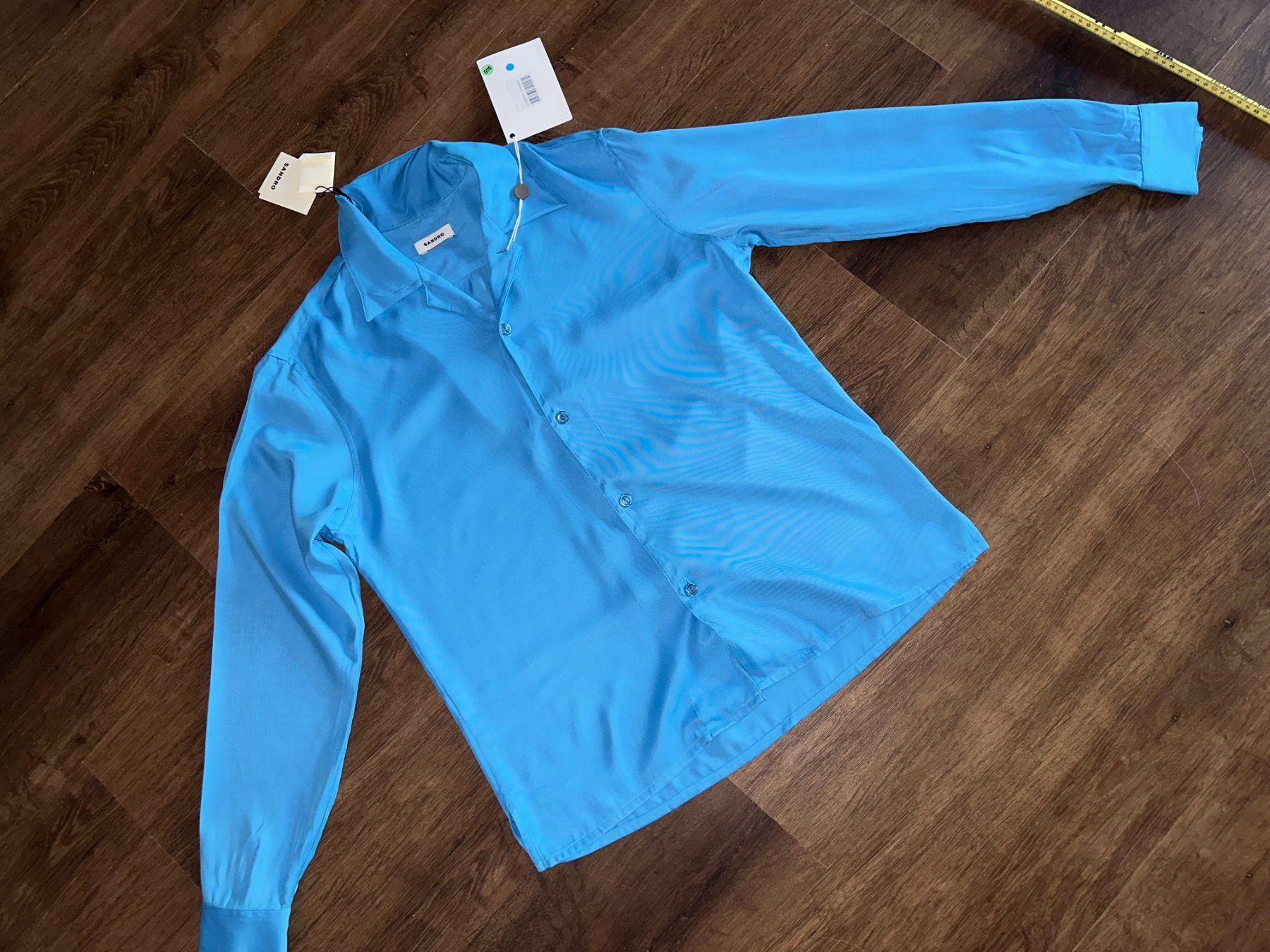 Sandro Hemden: New Sandro satin shirt - M – Neu und originalverpackt aus St-Sulpice VD von juhdu