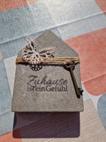 Deko Haus aus Beton mit Schlüssel und Schmetterling 🦋🔑