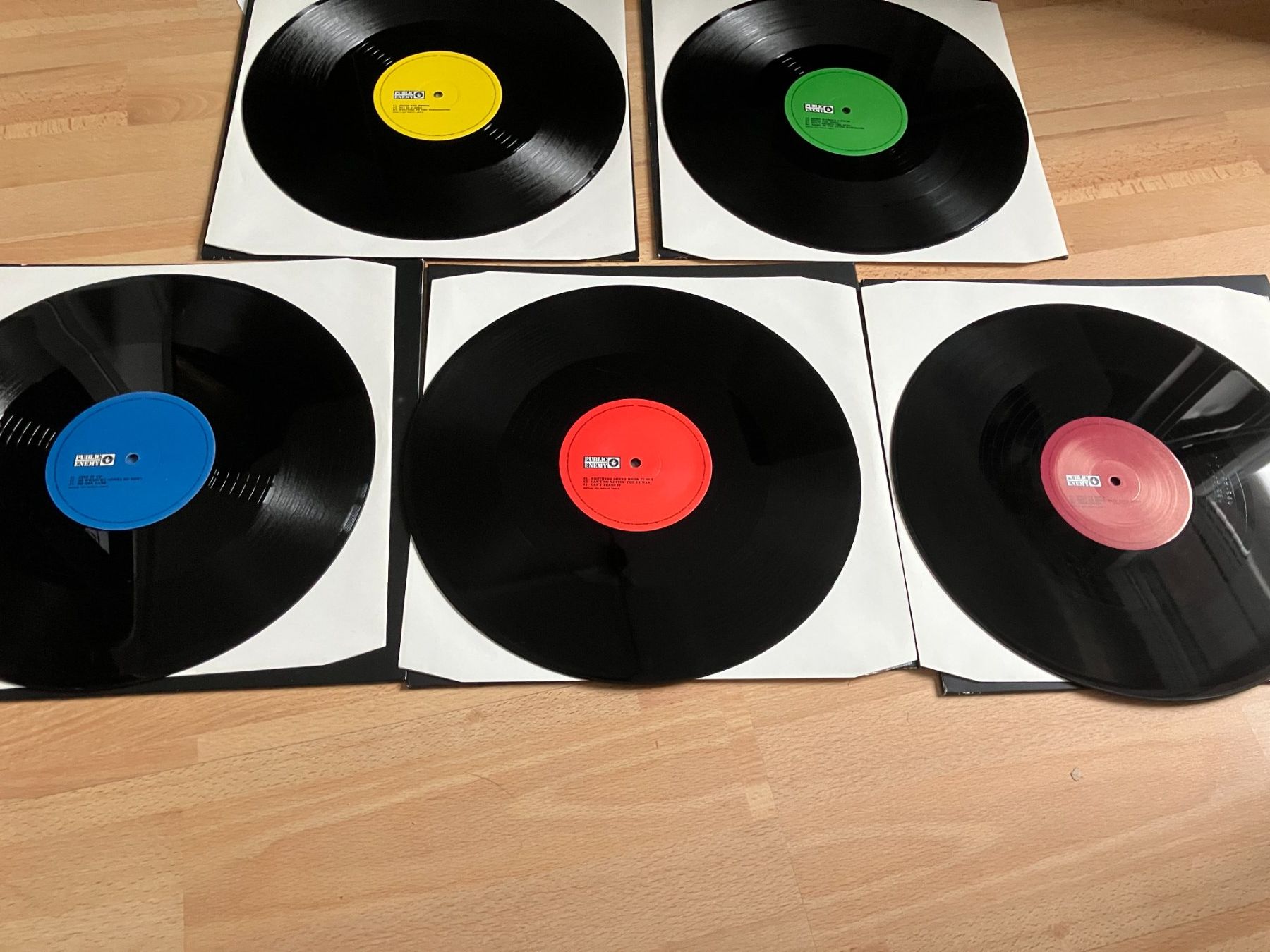 Vinyles: Public Enemy – D'occasion à Aarwangen par Jukebox3 5