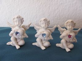 1 von 3 Deko Engel Figuren mit Herz Schmuckstein